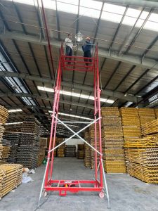 THI CÔNG TRÊN CAO CHƯA BAO GIỜ DỄ DÀNG ĐẾN THẾ! 9 5